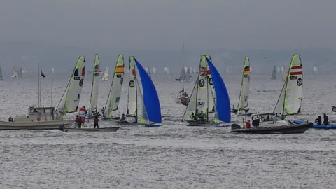 暖阳催春忙生产，实体振兴金助翼——银弹支持企业高飞